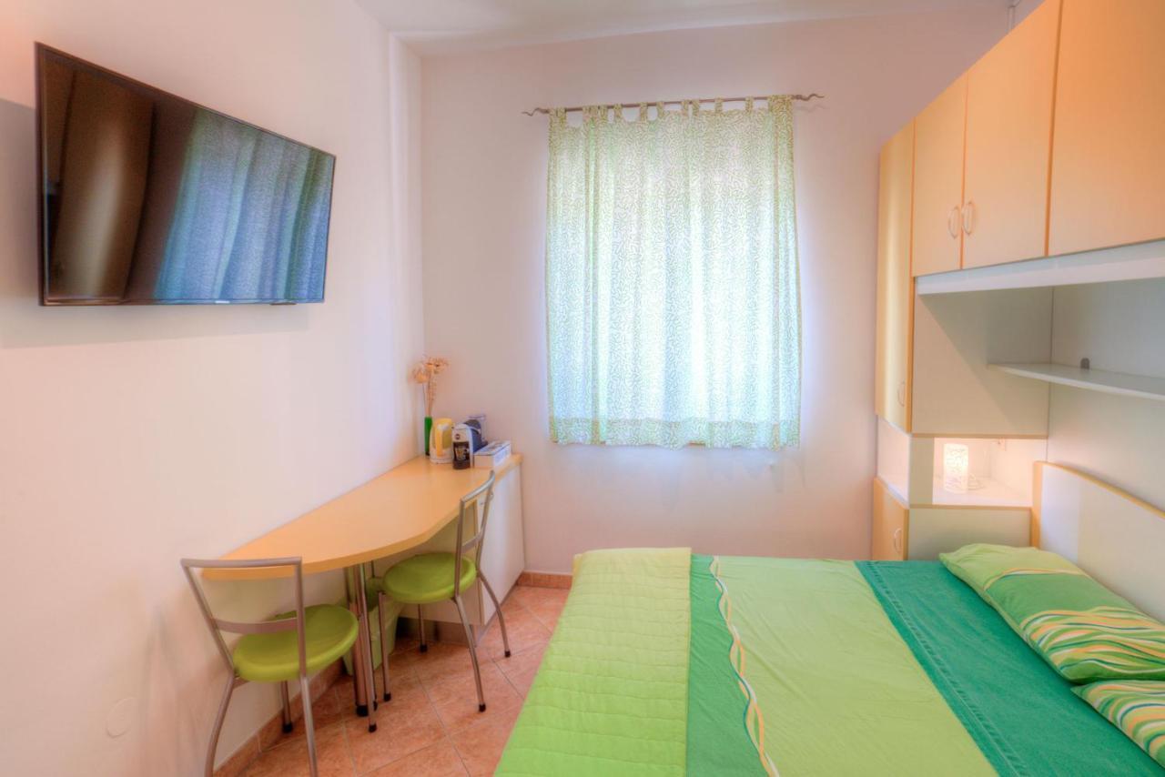 Apartments Luci And Kety ลุน ภายนอก รูปภาพ